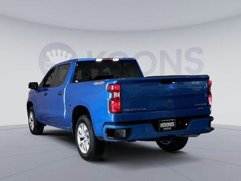 Used 2025 Chevrolet Silverado 1500 Custom image 14