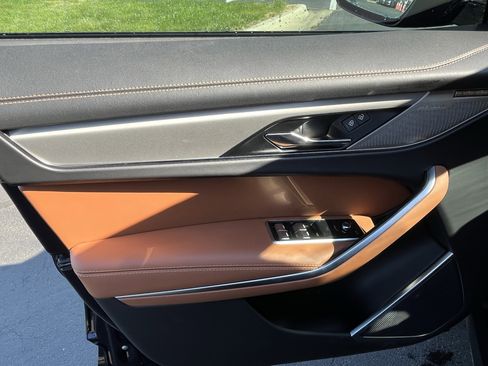 Certified 2026 Jaguar F-PACE R-Dynamic S image 14