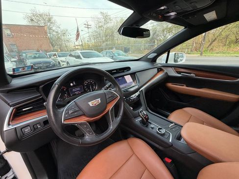 Used 2020 Cadillac XT5 Premium Luxury AWD/4WD image 27