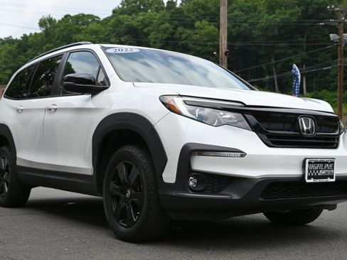 Used 2022 Honda Pilot TrailSport image 9