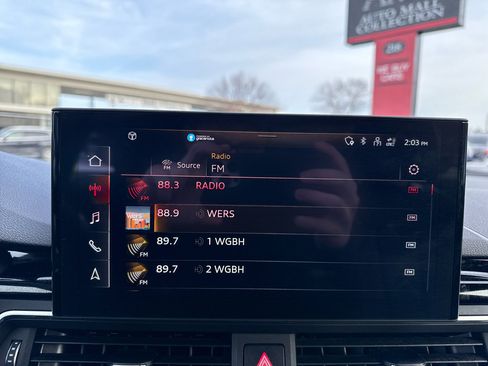 Used 2022 Audi A4 2.0T Premium Plus w/ Premium Plus Package image 43