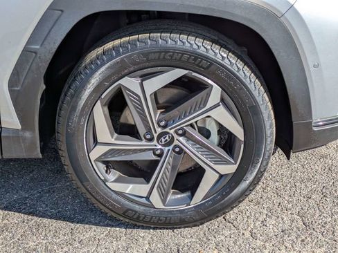 Used 2024 Hyundai Tucson Limited AWD/4WD image 11
