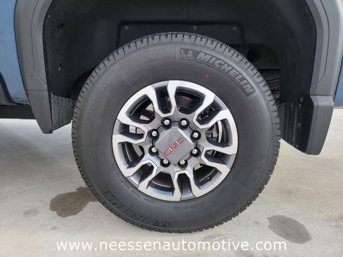 Used 2024 GMC Sierra 2500 SLT w/ Texas SLT Premium Package image 32