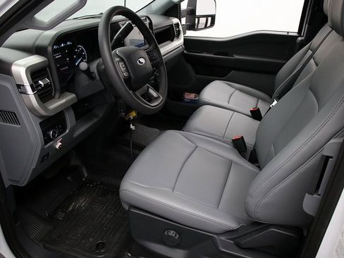 New 2024 Ford F450 XL image 10