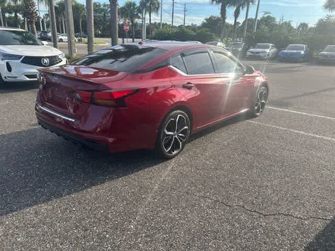 Used 2023 Nissan Altima 2.5 SR w/ SR Premium Package FWD image 10