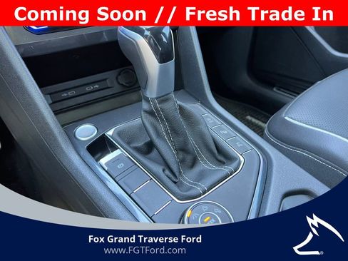 Used 2022 Volkswagen Tiguan SEL R-Line AWD/4WD image 27
