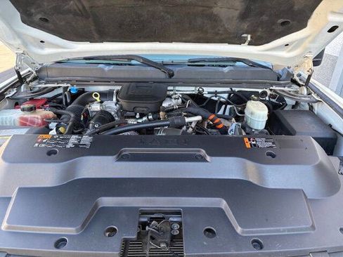 Used 2014 Chevrolet Silverado 2500 LT w/ Interior Plus Package image 29