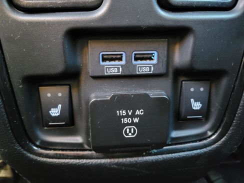 Used 2020 Dodge Durango GT image 25