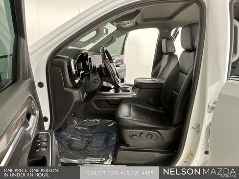 Used 2022 Chevrolet Silverado 1500 LTZ AWD/4WD image 11