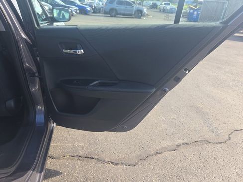 Used 2016 Honda Accord LX image 26