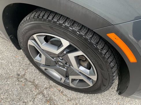 Used 2024 Hyundai Palisade Limited AWD/4WD image 9