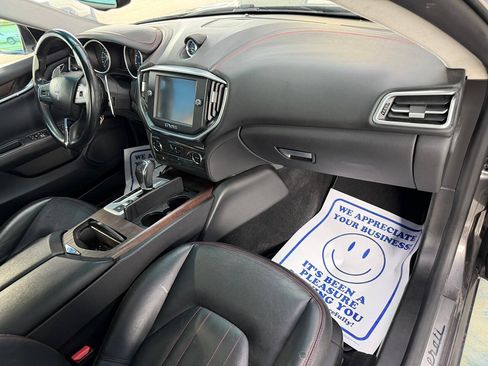 Used 2016 Maserati Ghibli S Q4 AWD/4WD image 23