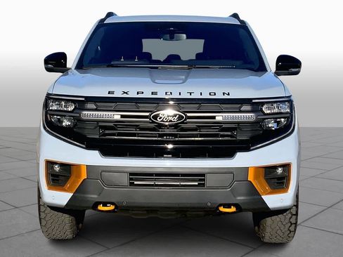 Certified 2025 Ford Expedition Tremor image 4