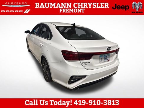 Used 2020 Kia Forte LXS FWD image 3