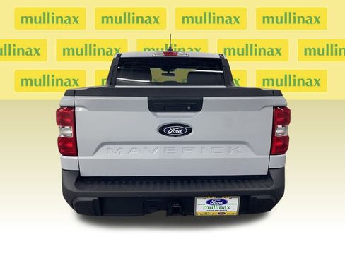 New 2025 Ford Maverick XLT image 7