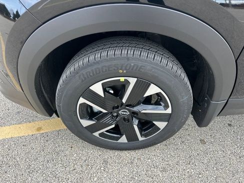 New 2026 Nissan Kicks SV w/ SV Premium Package image 37