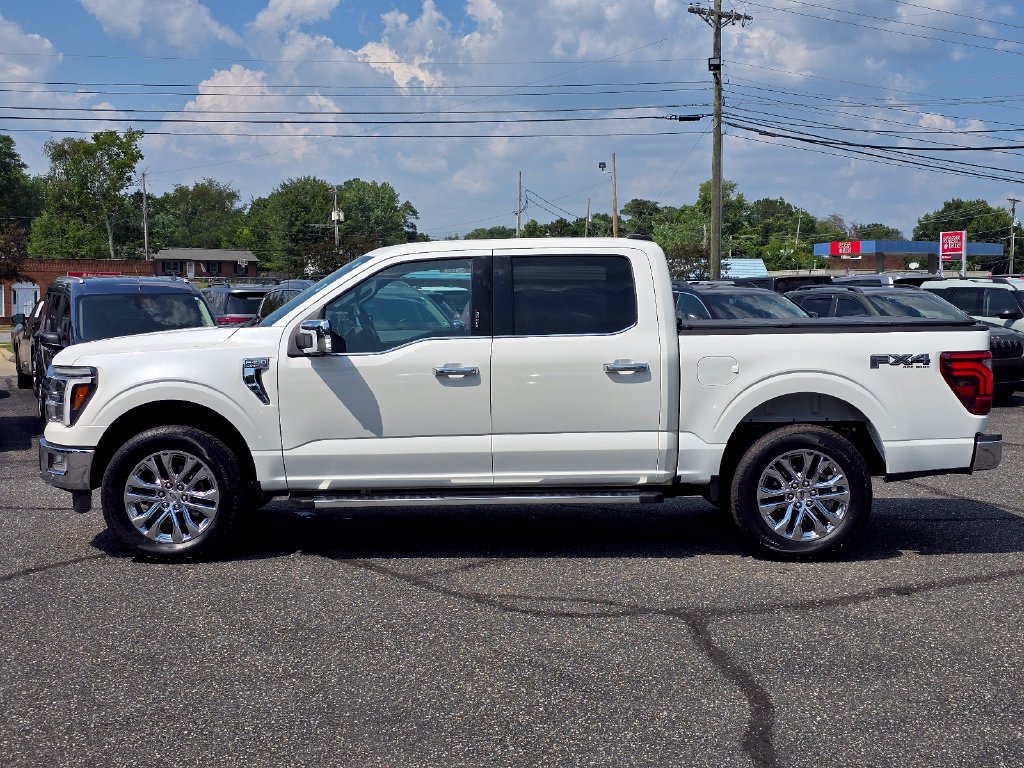 Used 2024 Ford F150 Lariat w/ FX4 Off-Road Package AWD/4WD image 23