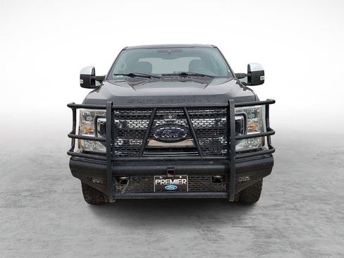 Used 2022 Ford F350 XLT w/ XLT Premium Package AWD/4WD image 3