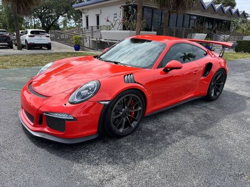 Used 2016 Porsche 911 GT3 RS RWD image 2