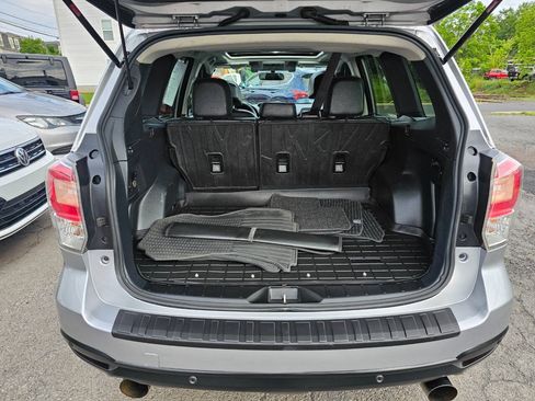 Used 2017 Subaru Forester 2.0XT Touring AWD/4WD image 6