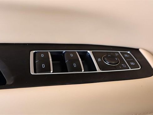 New 2025 Cadillac Escalade IQ Luxury 2 image 10