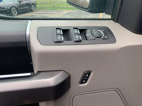 Used 2020 Ford F150 XLT AWD/4WD image 14