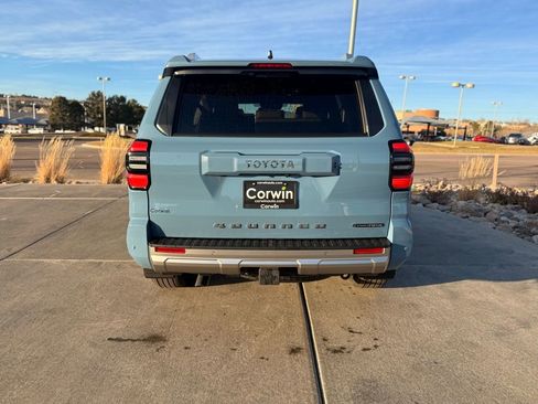 Used 2025 Toyota 4Runner Limited image 6