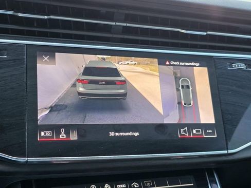 Used 2021 Audi Q8 Premium Plus image 16