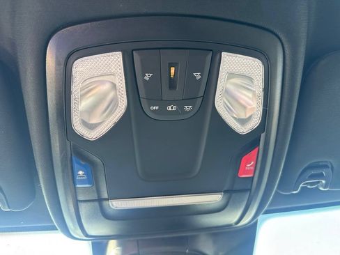 Used 2025 RAM 2500 Big Horn AWD/4WD image 25