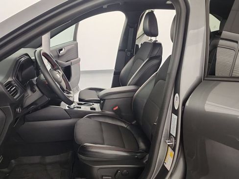 Used 2023 Ford Escape ST-Line w/ Tech Pack #1 AWD/4WD image 15
