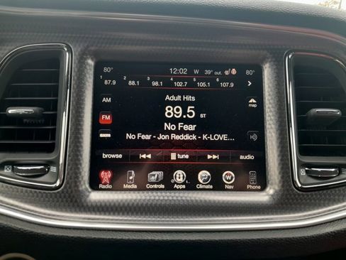 Used 2016 Dodge Challenger SRT Hellcat image 9