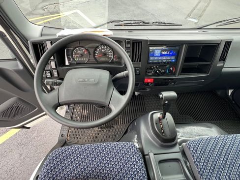 New 2024 Chevrolet Low Cab Forward 5500XG RWD image 14