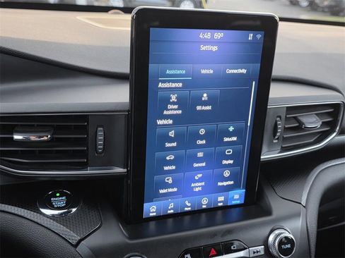 Used 2020 Ford Explorer ST w/ Premium Technology Package image 24