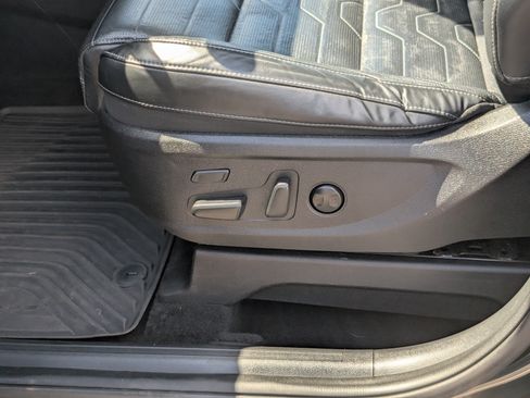 Used 2022 Kia Telluride SX w/ SX Prestige Package AWD/4WD image 23
