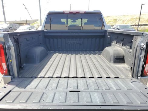Used 2020 GMC Sierra 1500 AT4 w/ AT4 Premium Package AWD/4WD image 7