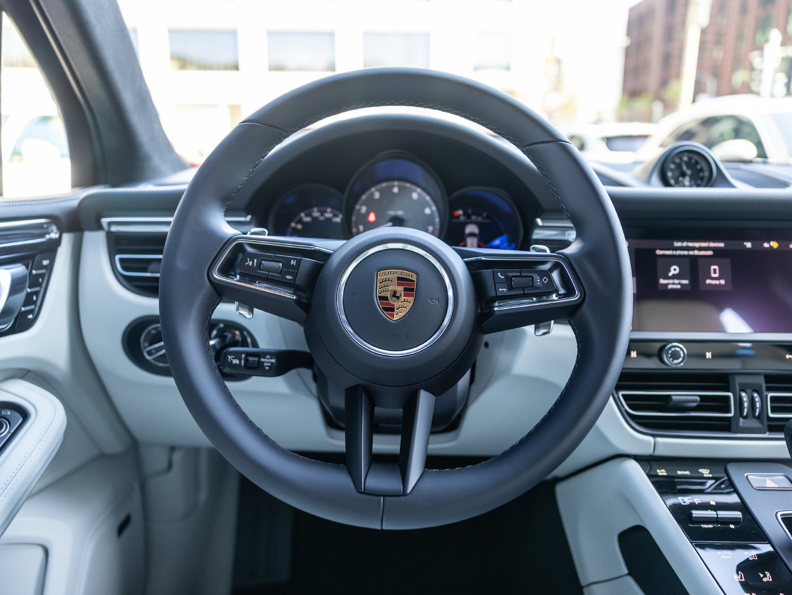 Certified 2026 Porsche Macan S AWD/4WD image 41