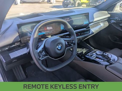Used 2024 BMW 530i xDrive w/ Premium Package image 13