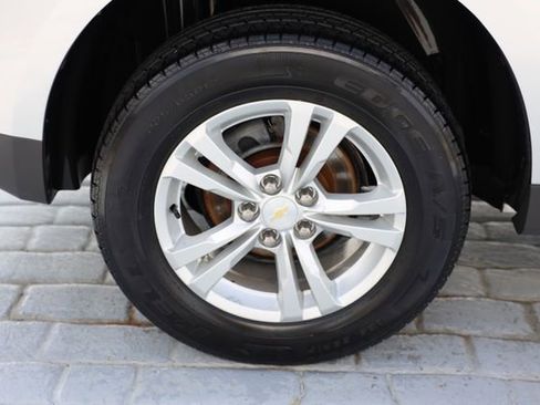 Used 2015 Chevrolet Equinox LS FWD image 37