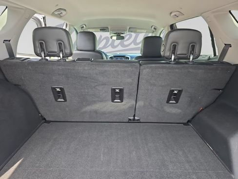 Used 2019 GMC Terrain SLT FWD image 30