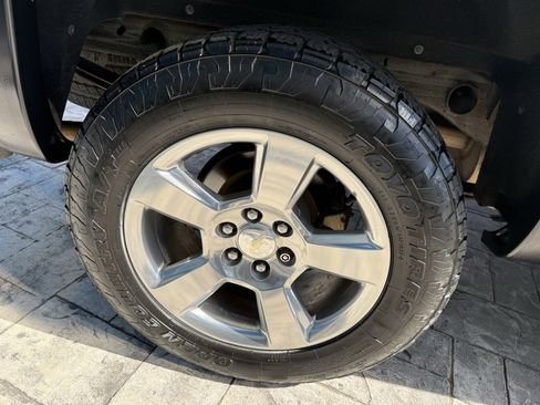 Certified 2018 Chevrolet Silverado 1500 LT w/ Texas Edition image 39