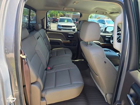 Used 2017 GMC Sierra 1500 SLT RWD image 13