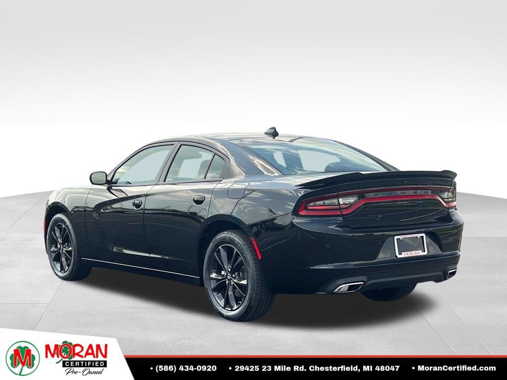 Used 2023 Dodge Charger SXT w/ Blacktop Package AWD/4WD image 4