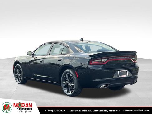 Used 2023 Dodge Charger SXT w/ Blacktop Package AWD/4WD image 4