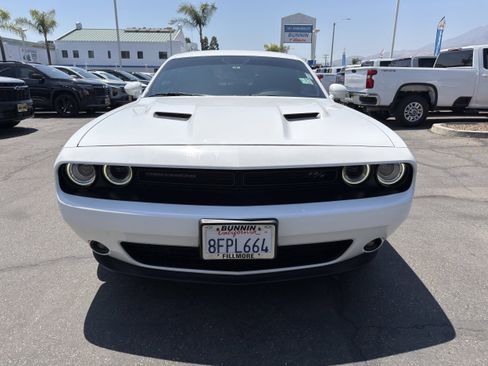 Used 2018 Dodge Challenger R/T Plus RWD image 40