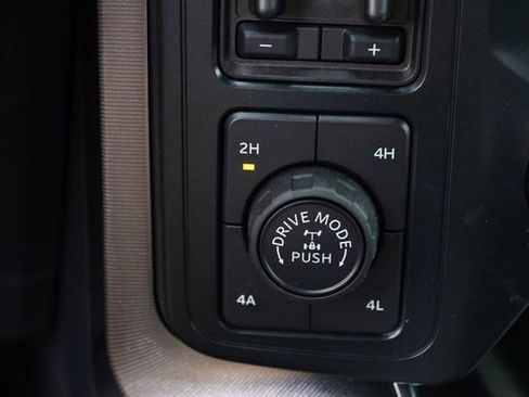 Used 2025 Ford F150 Platinum w/ Equipment Group 702A High AWD/4WD image 21