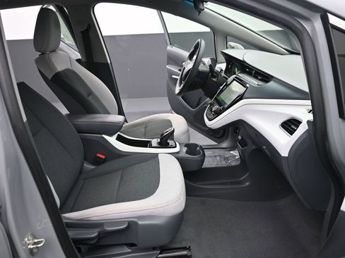 Used 2019 Chevrolet Bolt LT image 29