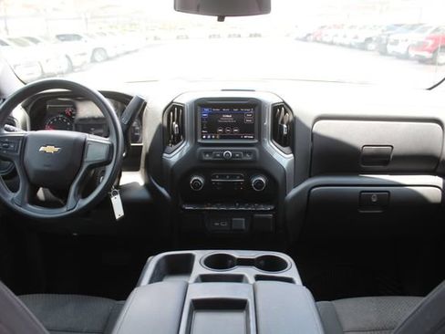 Used 2021 Chevrolet Silverado 1500 Custom RWD image 18