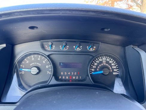 Used 2014 Ford F150 STX w/ Equipment Group 201A Mid image 18