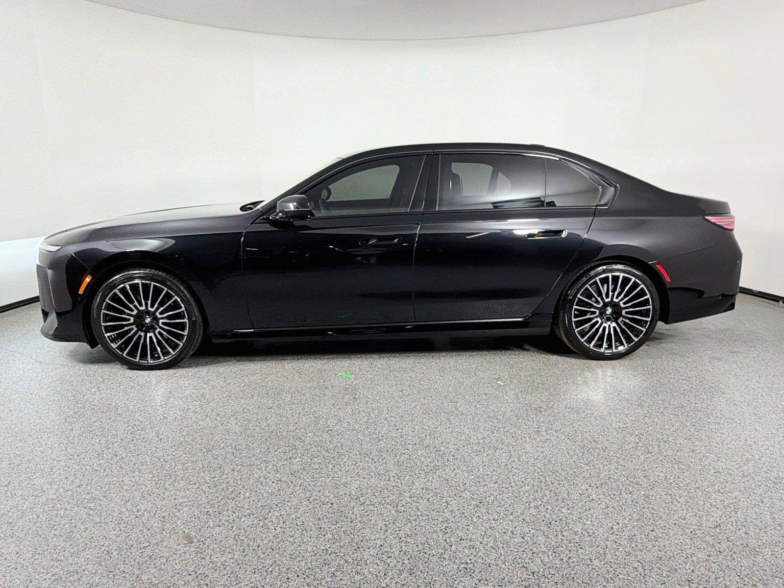 New 2027 BMW 740i xDrive w/ Executive Package AWD/4WD image 7