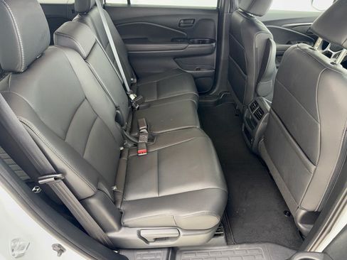 Used 2023 Honda Passport EX-L image 29